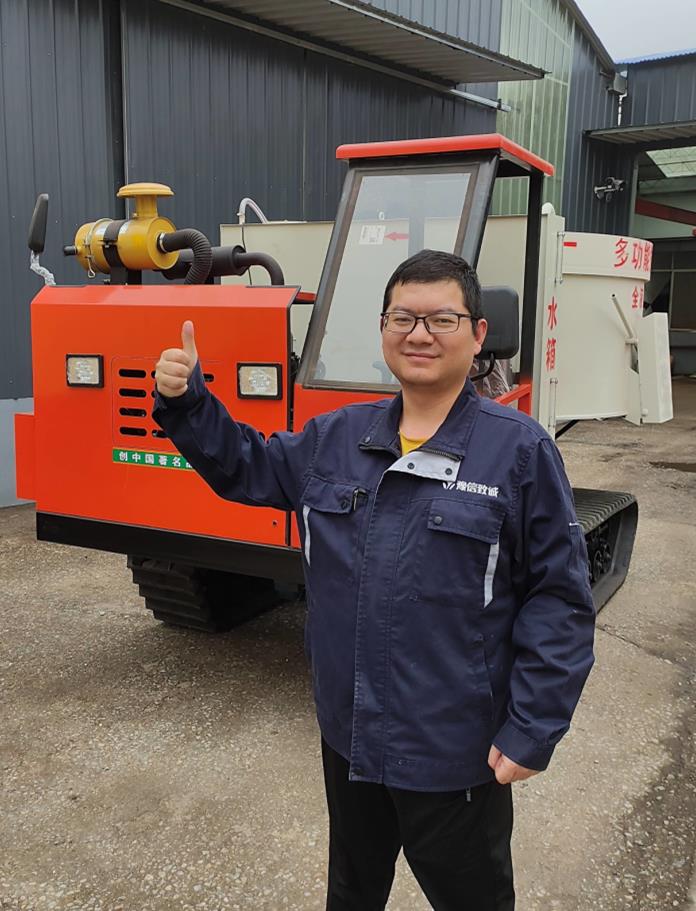 履帶混凝土攪拌車(chē)